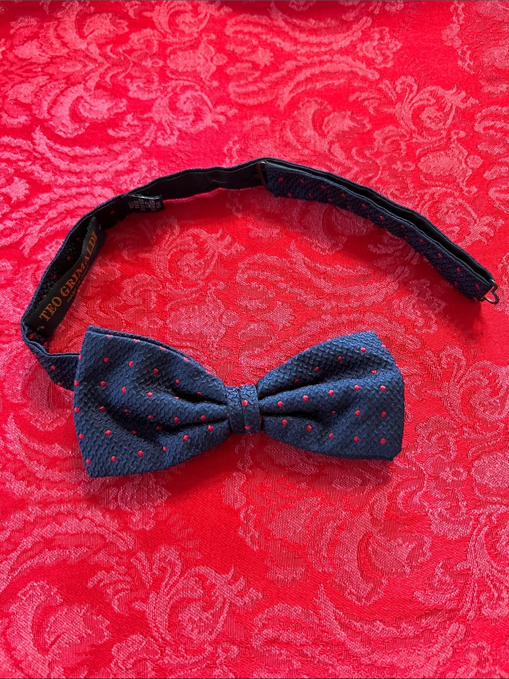 Teo Grimaldi Silk Bow Tie Navy Red Micro Dot Textured Made in Italy Adjustable